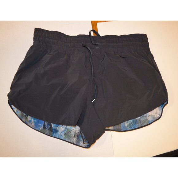 Lululemon Women's Shorts Lot Sizes 8,10 - Run Times, Senseknit, Choose a Side - Picture 8 of 10